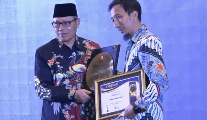 Mujiono: Tokoh di Balik Layar Pembangunan Banyuwangi