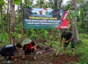 Dukung Ketahanan Lingkungan, Kodim Trenggalek Tanam 500 Pohon Gondang