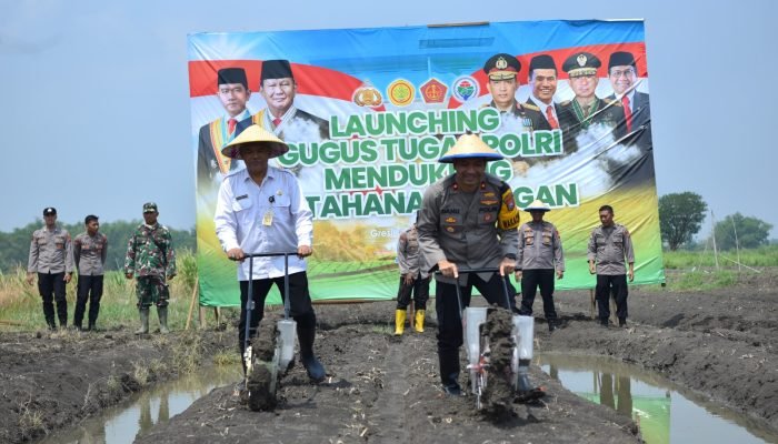 Gugus Tugas Polres Gresik Tanam Jagung untuk Dukung Ketahanan Pangan Nasional