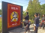 tugu silat gresik