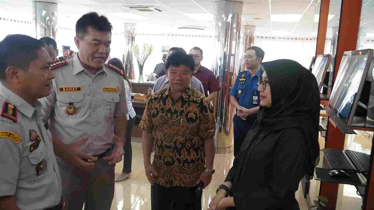 b1e2cb7f f33a 4908 90f7 b0c3d1386387