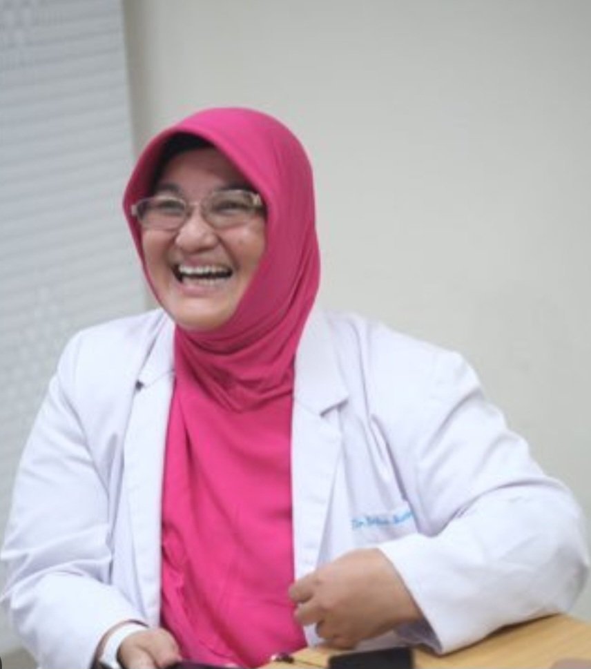 Prof Erlina SyIbY39i7P