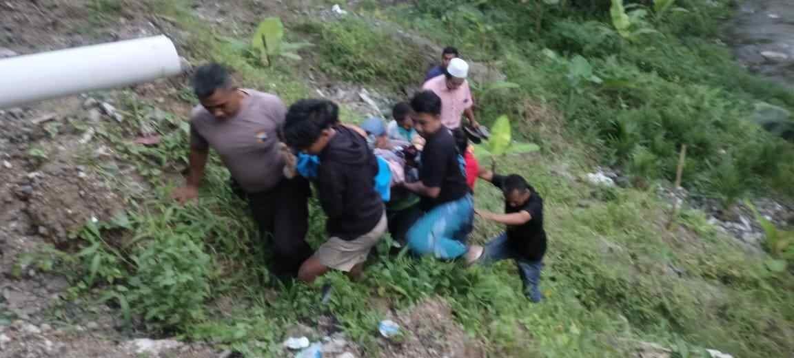 Jatuh banyuwangi