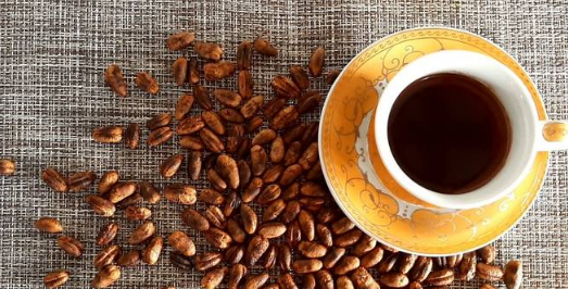 kopi biji kurma