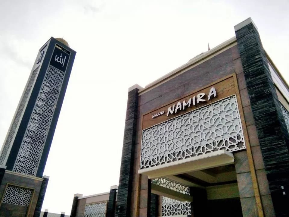 masjid namira
