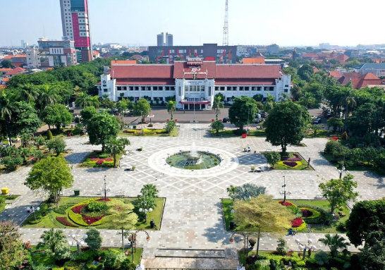 pemkot adakan bazar