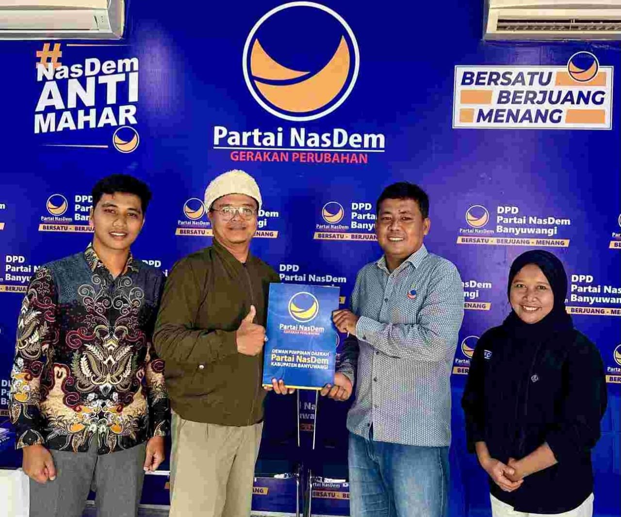 0105 Naskah Peristiwa Banyuwangi Daftar Pilkada Nasdem