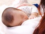 10 Tips Memperbanyak Produksi ASI Secara Alami dan Aman