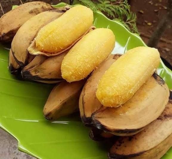 pisang rebus