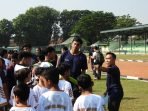 0106 Naskah Olahraga Sosialita Surabaya Coaching Clinic