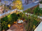 Bosan dengan Rutinitas? Coba 7 Ide Rooftop Garden Ini untuk Relaksasi 2 rooftop mini garden