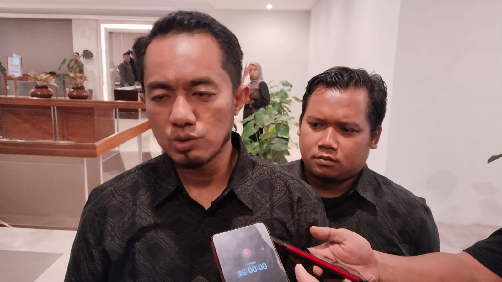 WhatsApp Image 2024-12-04 at 18.58.17 WhatsApp Image 2024 12 04 at 18.58.17