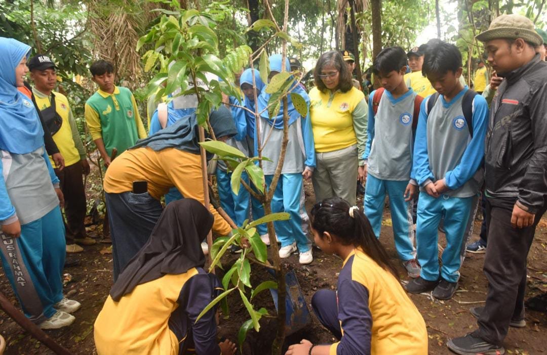 a598587a-2b1f-4046-8913-0965a2727133 a598587a 2b1f 4046 8913 0965a2727133