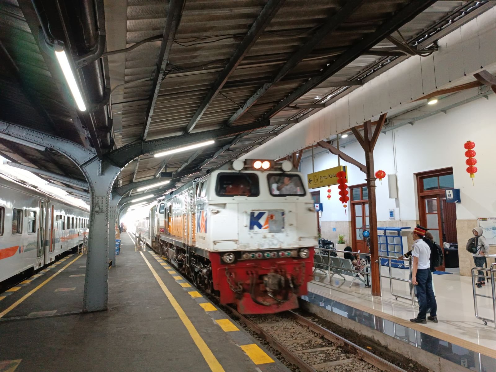 stasiun jember