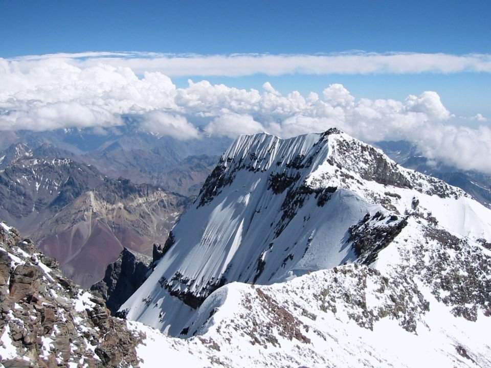 gunung catents