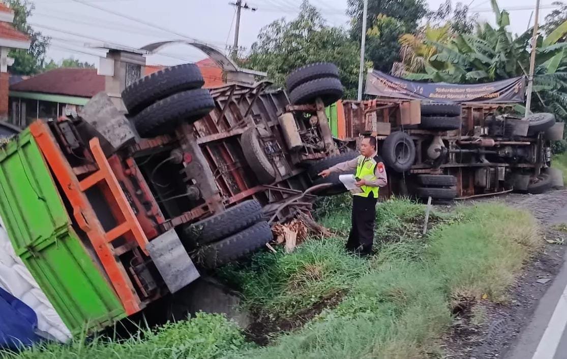 1c7887fb 4571 4d3f a3ae 0d4a3162ee36