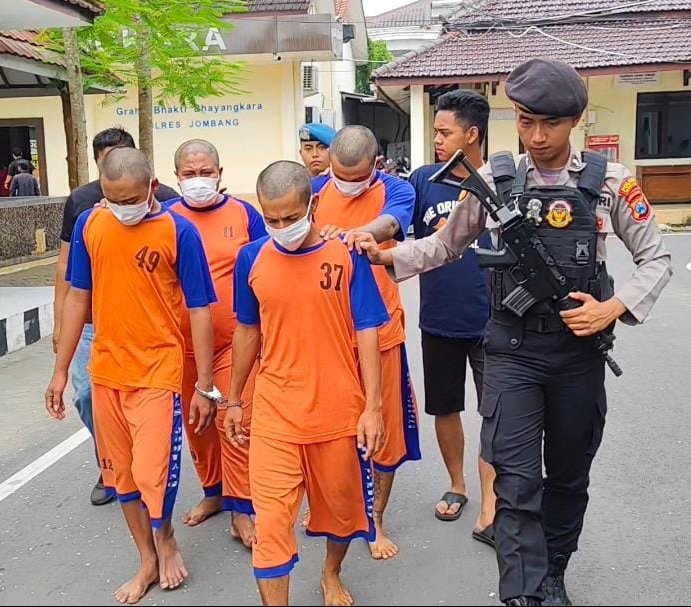 a70fcc10 18cd 4038 b36f 4e81b4d743b8