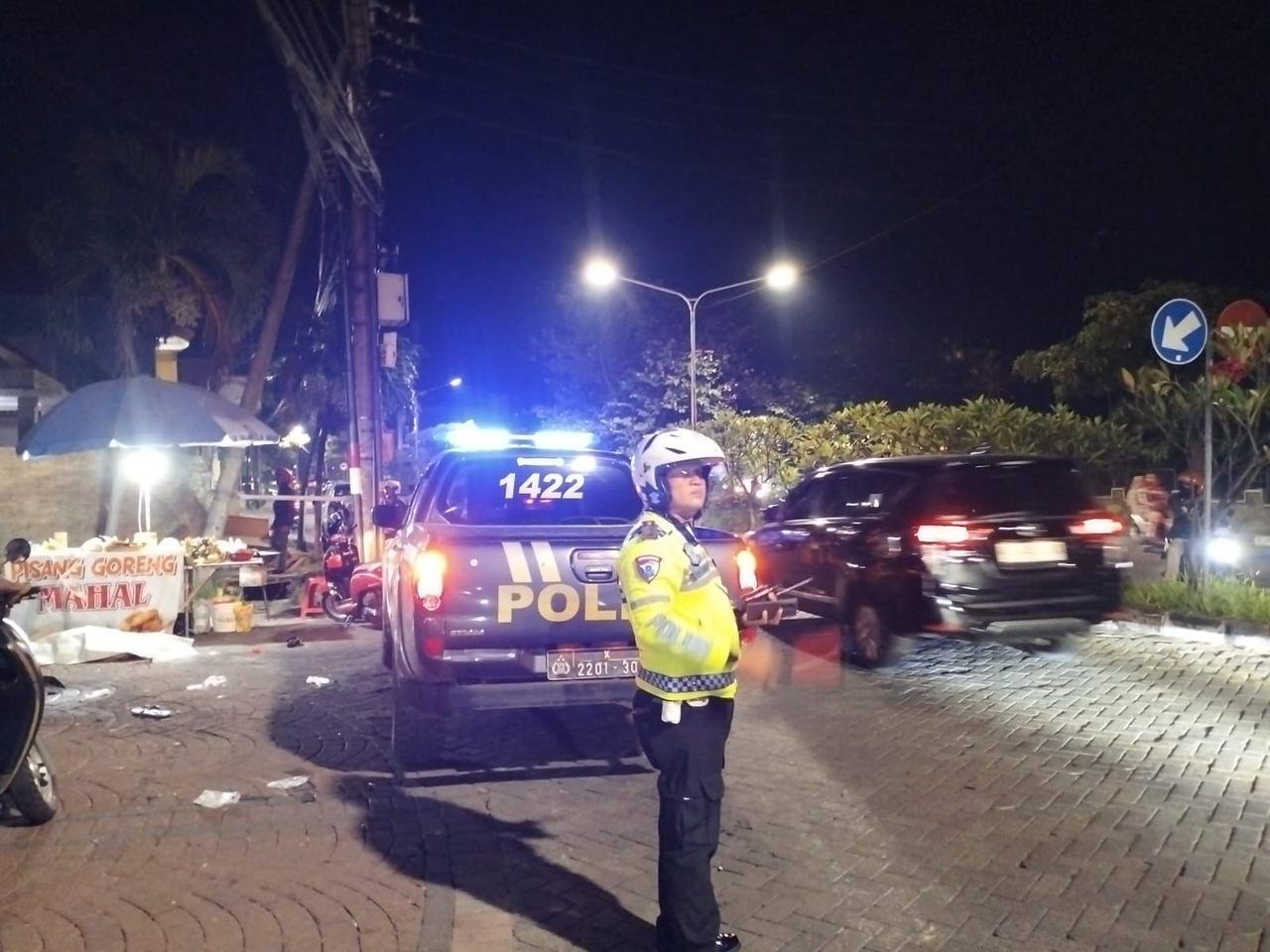 fe5cdc17 d41f 4908 b381 f4a0d98cdf33