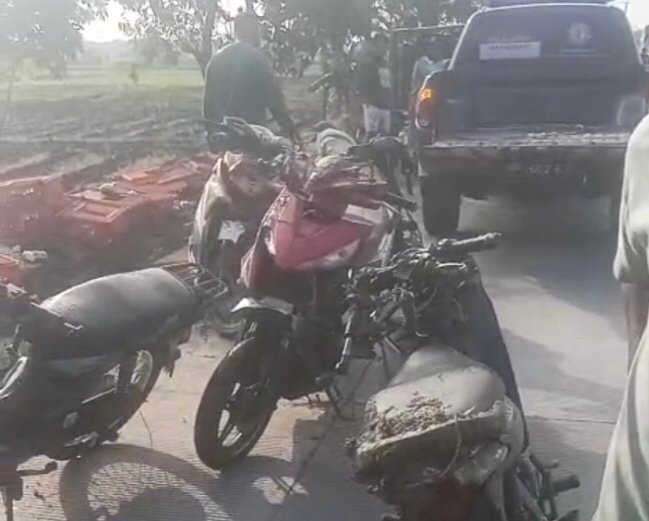 0ef77b9e 6546 47f9 b8a0 bde1a1e0dbc1