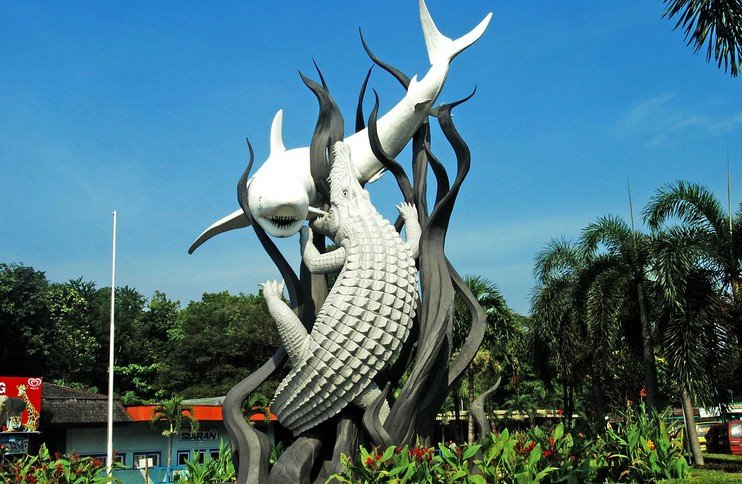 PATUNG SURABAYA