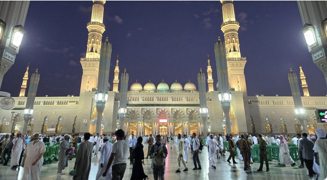 MASJID NABAWI