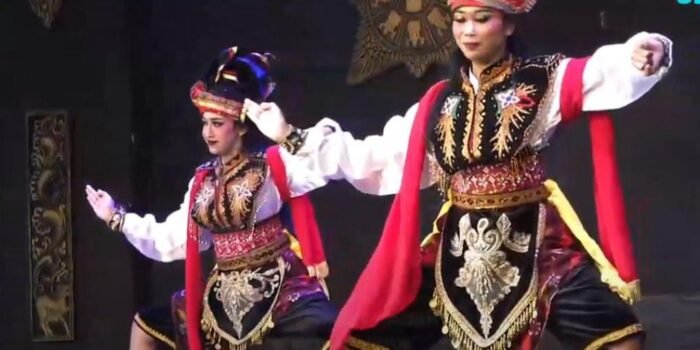 Duta Seni Kota Batu Tampil Memukau di TMII, Usung Nilai Kepemimpinan Jawa Lewat Sendratari 1 WhatsApp Image 2025 07 27 at 18.32.32
