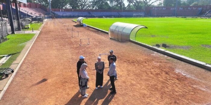Tinjau Progres Renovasi, Mbak Wali Komitmen Stadion Brawijaya Kembali Layak untuk Persik 1 bdfebef6 1c36 46c2 8ce3 41132c6683a4