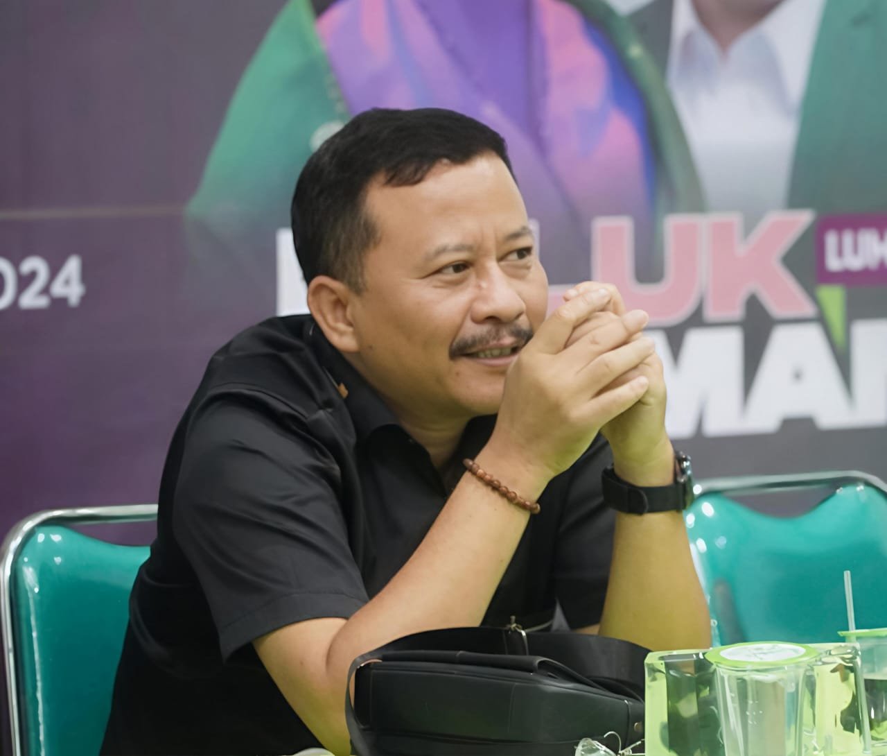 d9198824 4164 4429 8a46 ac6cd0c4ae55