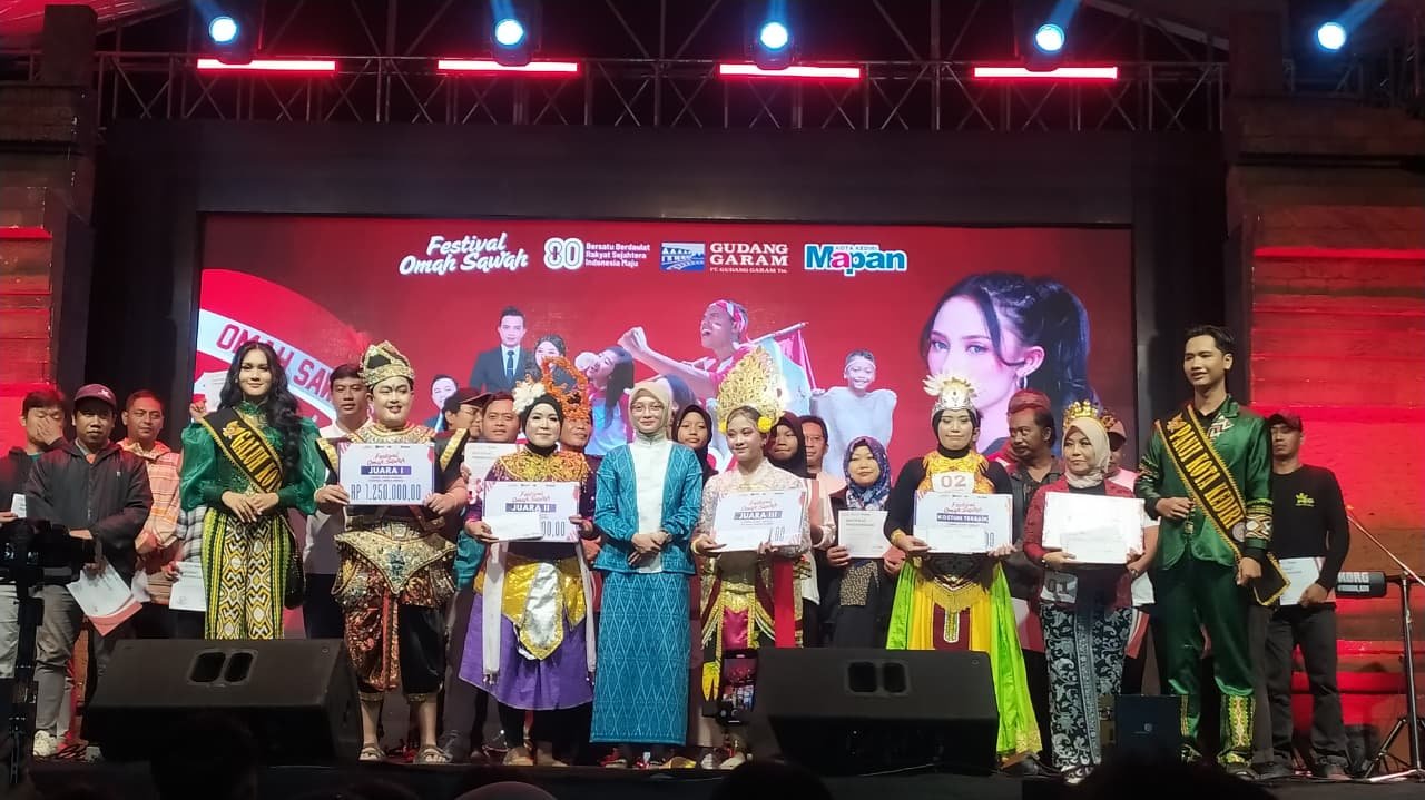 Festival Omah Sawah 2025 Meriah, Walkot Kediri Ajak Warga Rayakan Kemerdekaan dengan Karya dan Kebersamaan 2 8ead4b1a 5083 4eae bd91 3fbe40a75a3b