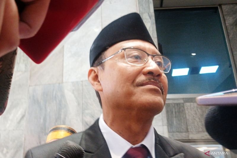 Mensos Gus Ipul