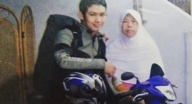 ILHAM DAN IBU