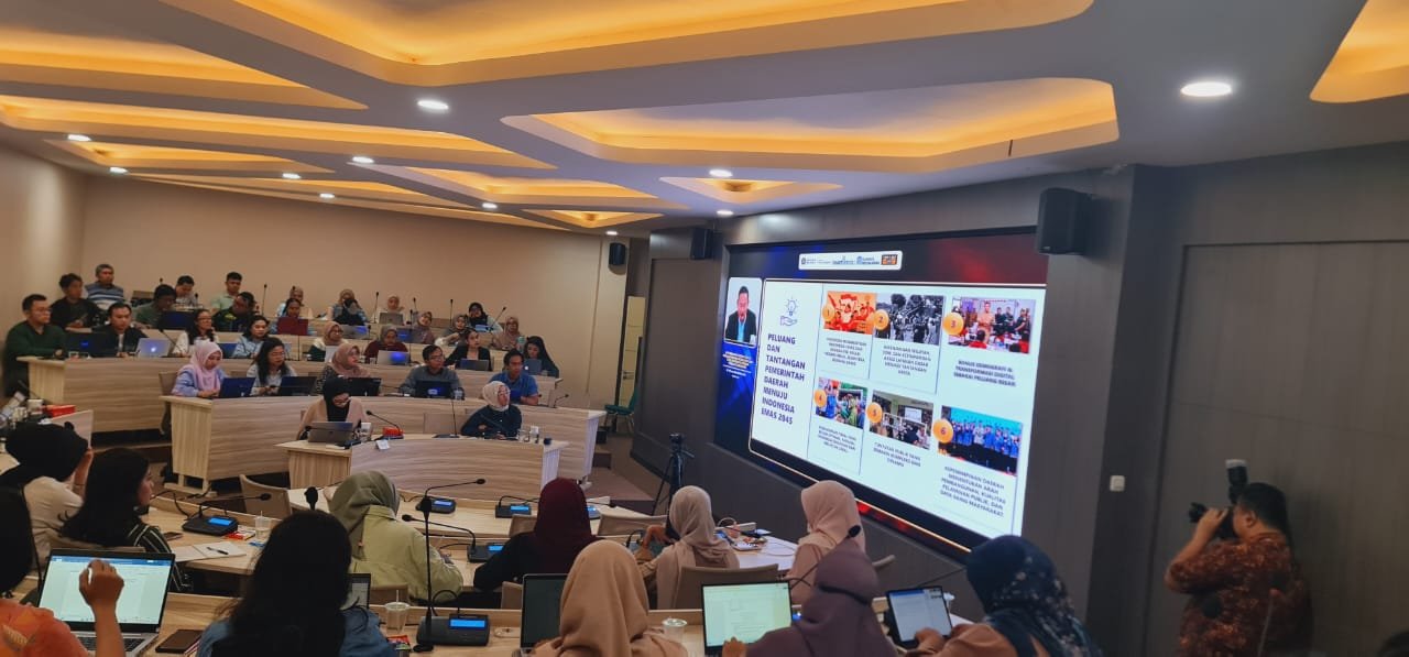 Isi Kuliah Tamu di Unair, Bupati Yuhronur Efendi Paparkan Arah Kepemimpinan dan Potensi Strategis Lamongan Menuju Daerah Maju dan Inklusif 1 IMG 20250830 WA0011