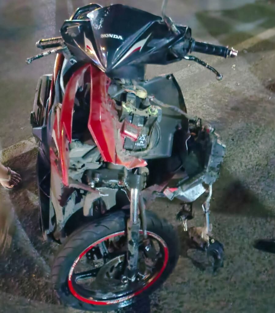 Tabrakan Maut 2 Motor Vario di Gresik, Korban Tewas Seketika 1 WhatsApp Image 2025 08 18 at 08.28.49 e1755481978517