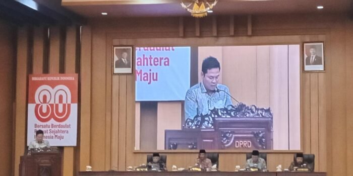 DPRD Kabupaten Malang Sampaikan Tanggapan atas Raperda Perlindungan dan Pemberdayaan Koperasi 1 WhatsApp Image 2025 08 21 at 18.21.48