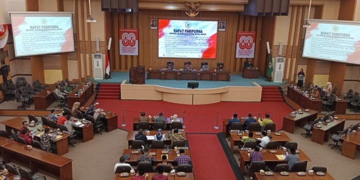 Bupati Malang Tegaskan Raperda Penyertaan Modal Tirta Kanjuruhan Bentuk Dukungan Peningkatan Layanan Air Bersih 1 WhatsApp Image 2025 08 21 at 19.15.54