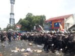 aksi anarkis33