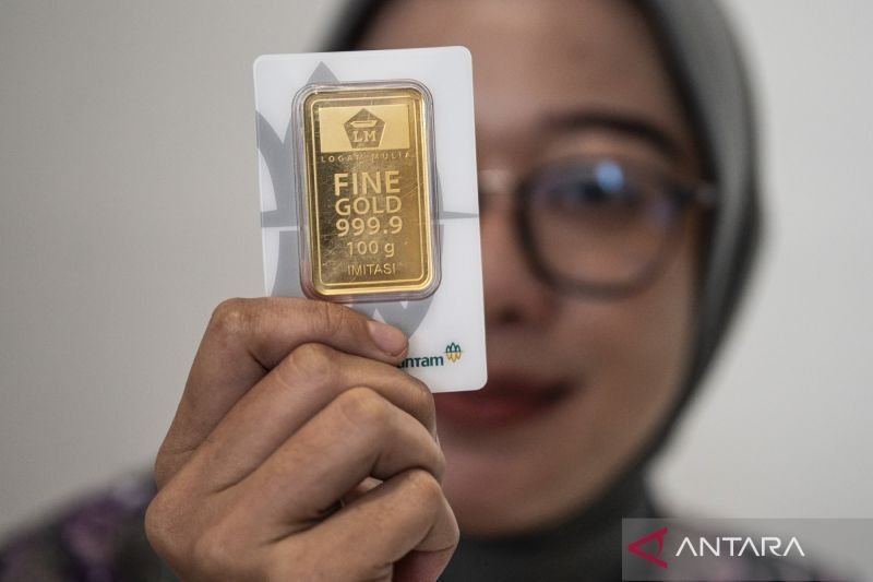 harga emas antam cetak rekor tertinggi 2616025