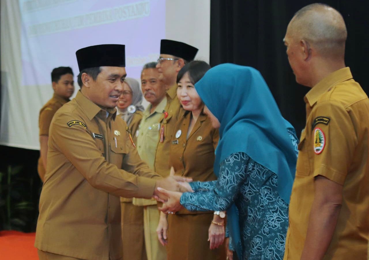 8a419e79 456d 433e ad5b 36998c12b859