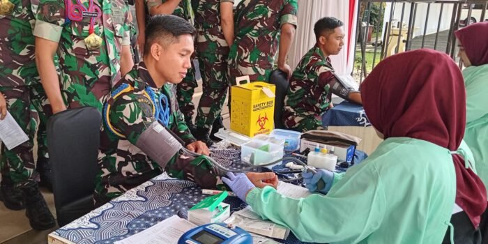 TNI, Pemkot Batu, dan PMI Gelar Donor Darah Bersama, Targetkan 250 Kantong 1 WhatsApp Image 2025 10 24 at 08.37.07
