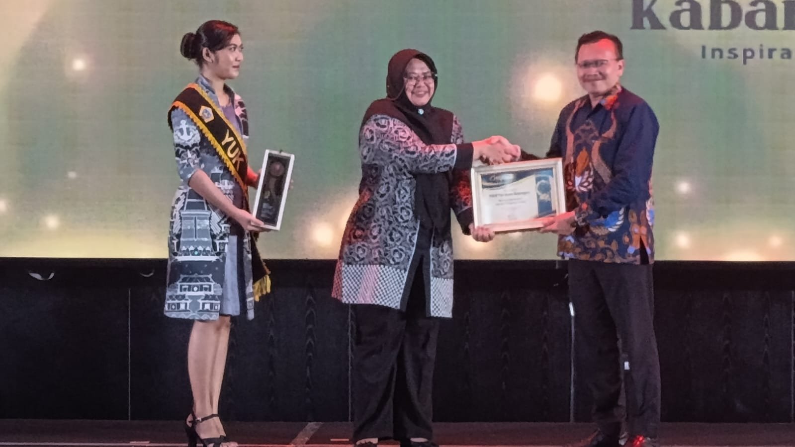 WhatsApp Image 2025-10-31 at 15.15.04 WhatsApp Image 2025 10 31 at 15.15.04