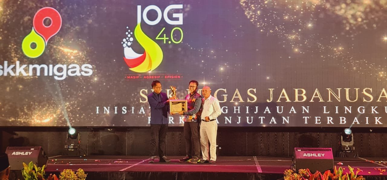 WhatsApp Image 2025-10-31 at 20.27.46 WhatsApp Image 2025 10 31 at 20.27.46