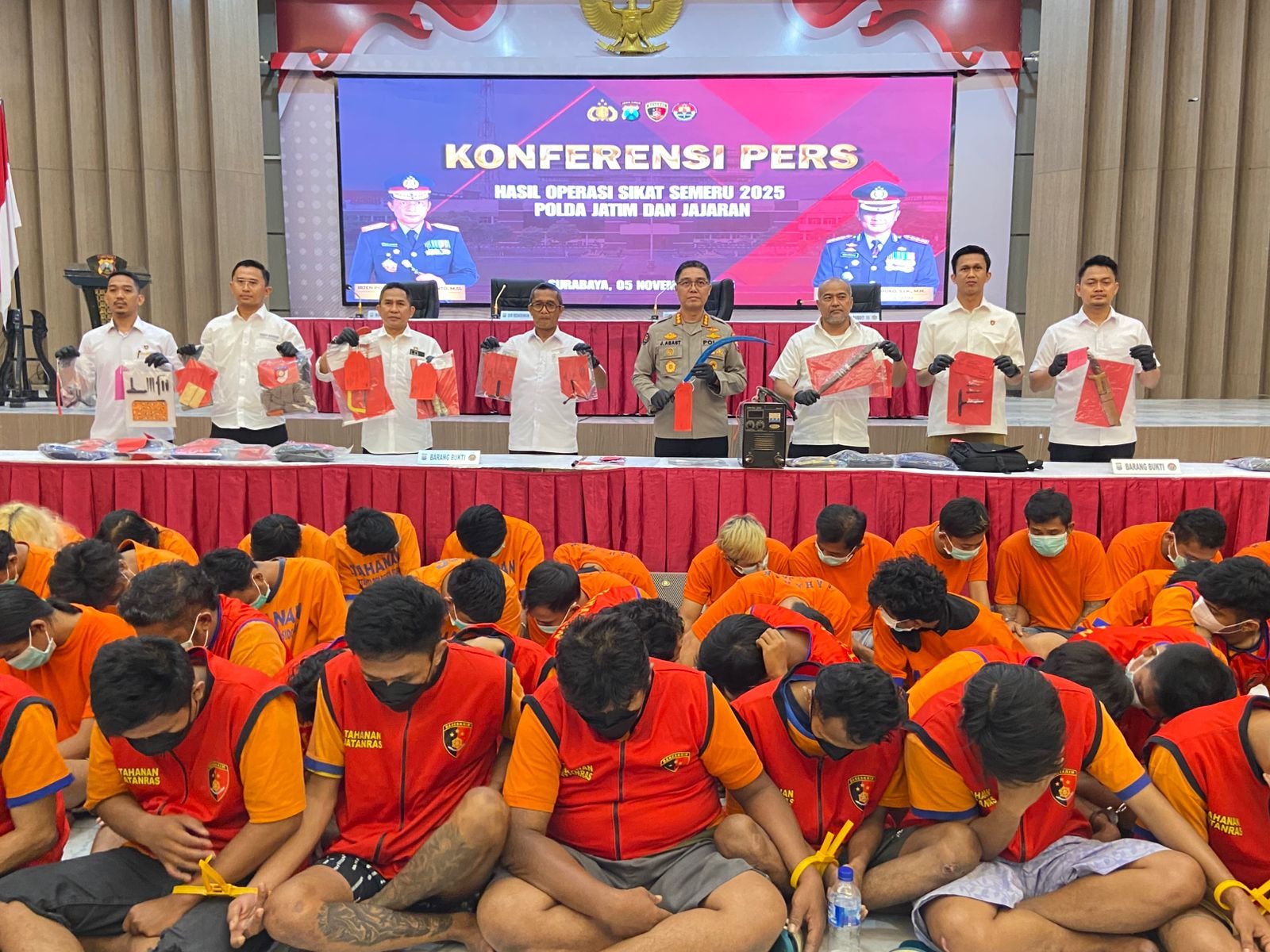 0dfcfb9b ddbd 4783 a67e 79f1aa2ae166