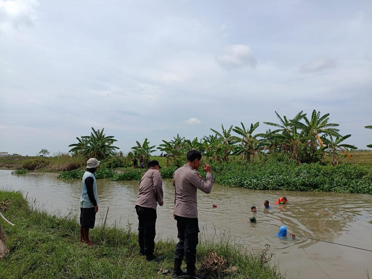 3b44a3c3 8924 4d44 9309 09bf0945b2ea