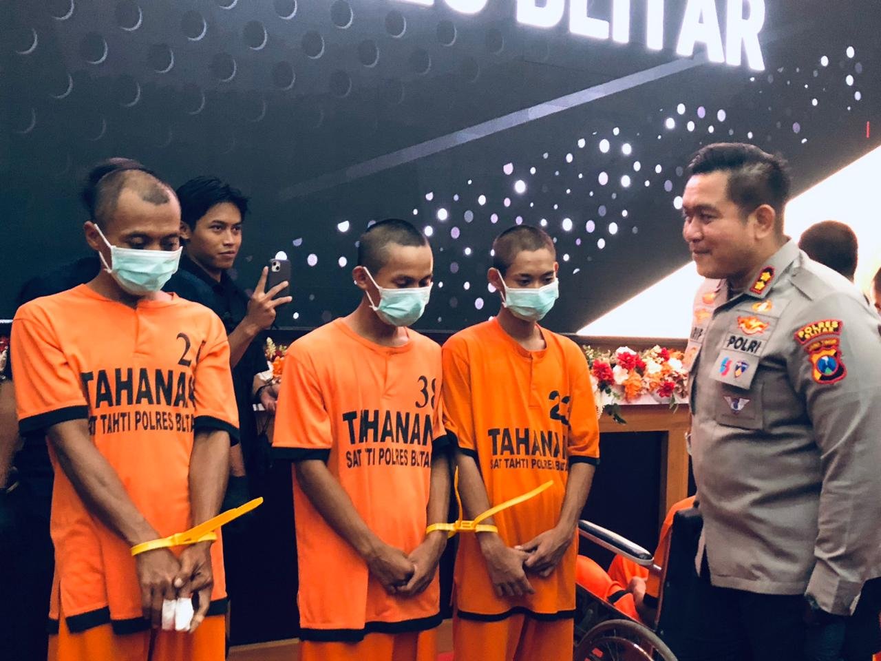 401de66a 79a0 4968 81c8 8ae70d59c11c