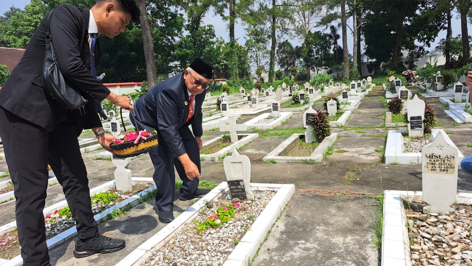 69d2ec5b 522e 4ae1 a23e faffb1a5d02c