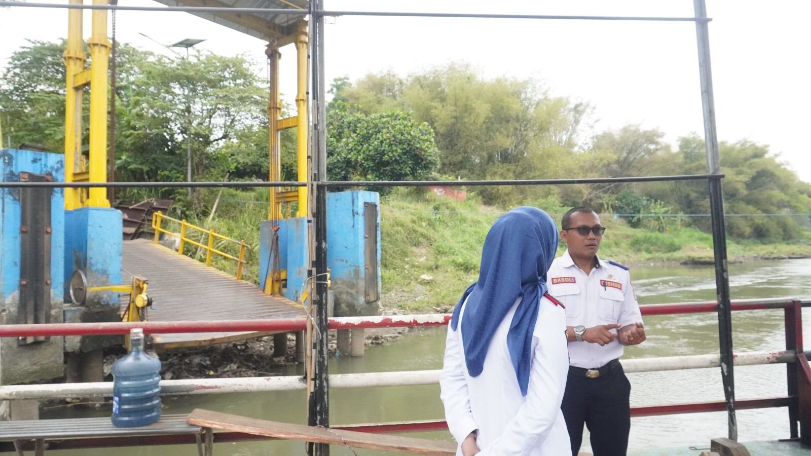 6ccc00aa 521d 4d5c bd45 6c1124882081