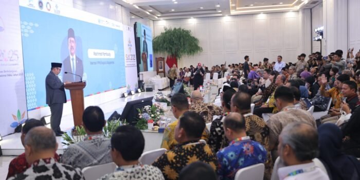 Kota Madiun Terbaik I Indonesia’s SDGs Action Awards 2025 Bappenas RI, Prestasi Bakal Dibukukan dan Tercatat di PBB 1 WhatsApp Image 2025 11 19 at 2.26.15 PM