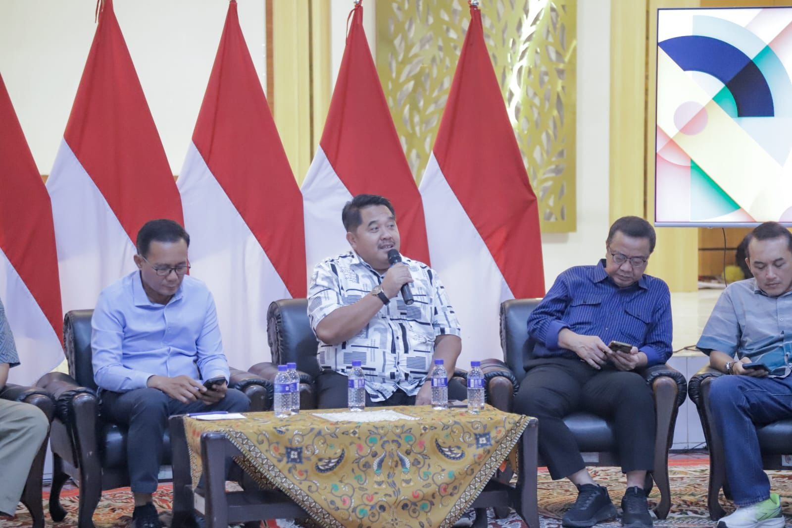 fd8e52b7 636e 4f52 84f1 6efea4aac618