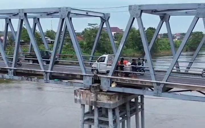 173c3e6b 50df 470b af25 57e1b27a1135