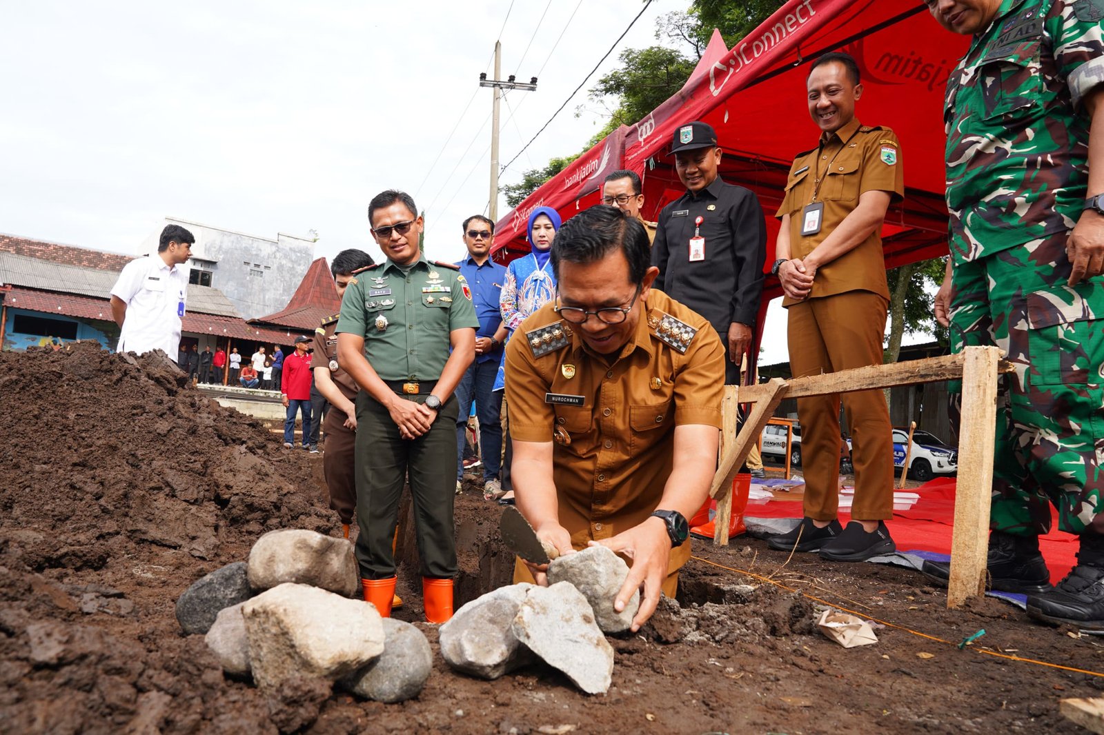 WhatsApp Image 2025-12-10 at 12.25.22 WhatsApp Image 2025 12 10 at 12.25.22